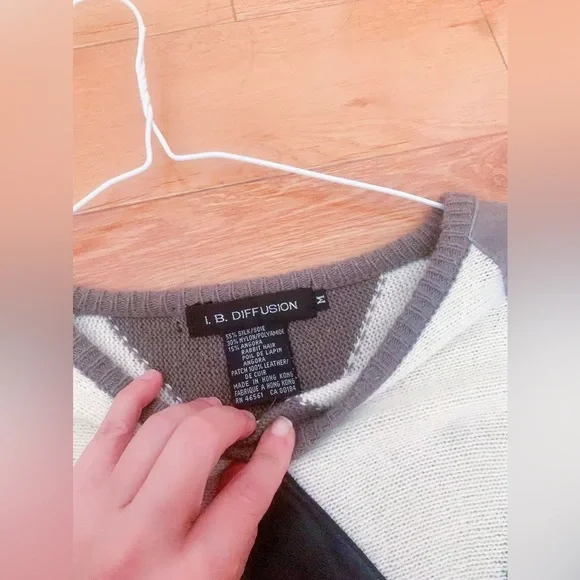 Vintage I.B. Diffusion Argyle Sweater Women’s M Angora Blend Made in Hong Kong